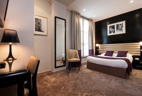 Hôtel ICÔNE Room Type - Superior Double or Twin Room Hôtel ICÔNE Room Type - Superior Double or Twin Room