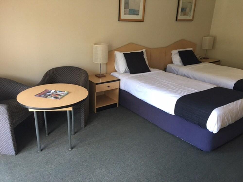 St. Marys Park View Motel Room Type - Standard Twin Room