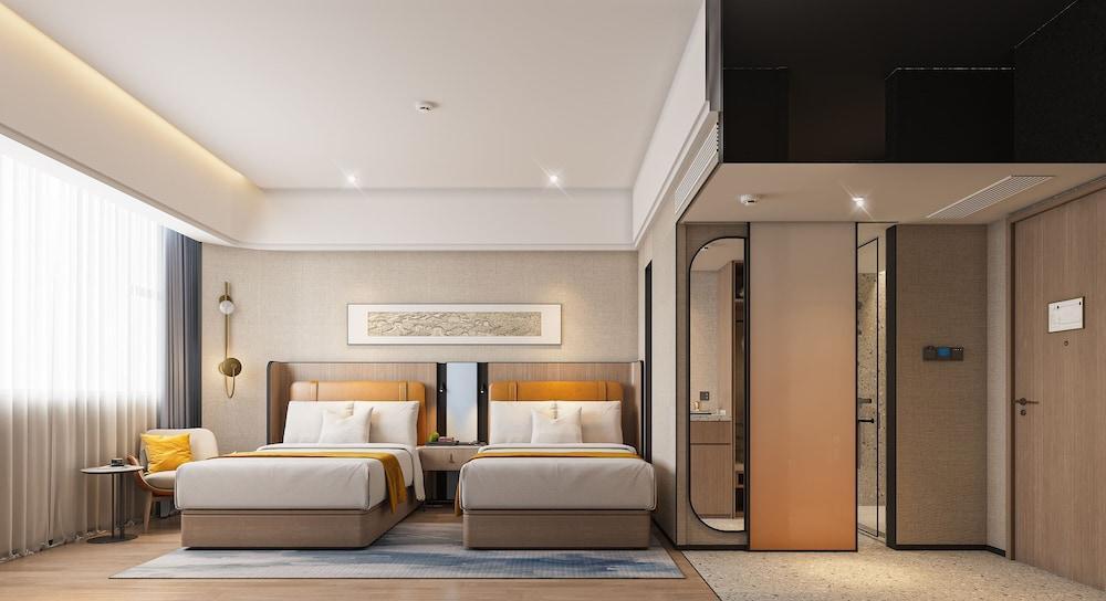 Five Rams City Hotel Room Type - Executive Room, 1 Bedroom, Mobility Accessible