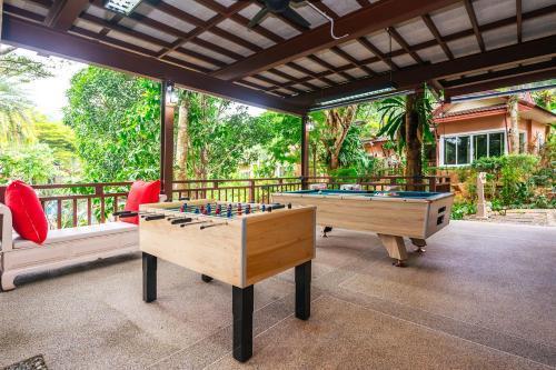 Thai Modern Resort & Spa "Newly Renovated" - Tap to explore photos