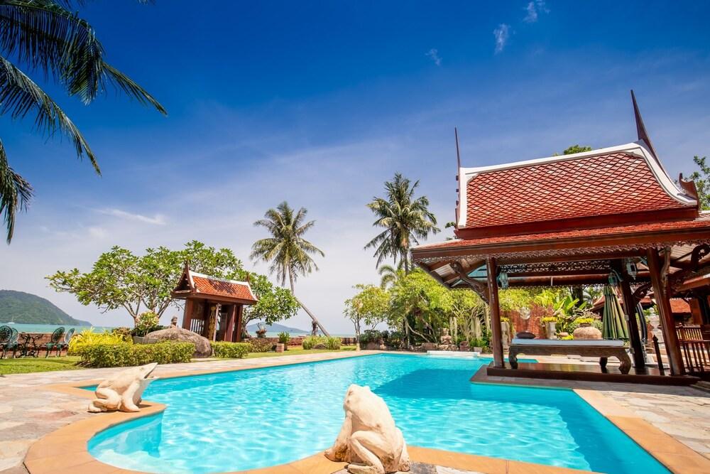 Royal Thai Villas Phuket - Tap to explore photos
