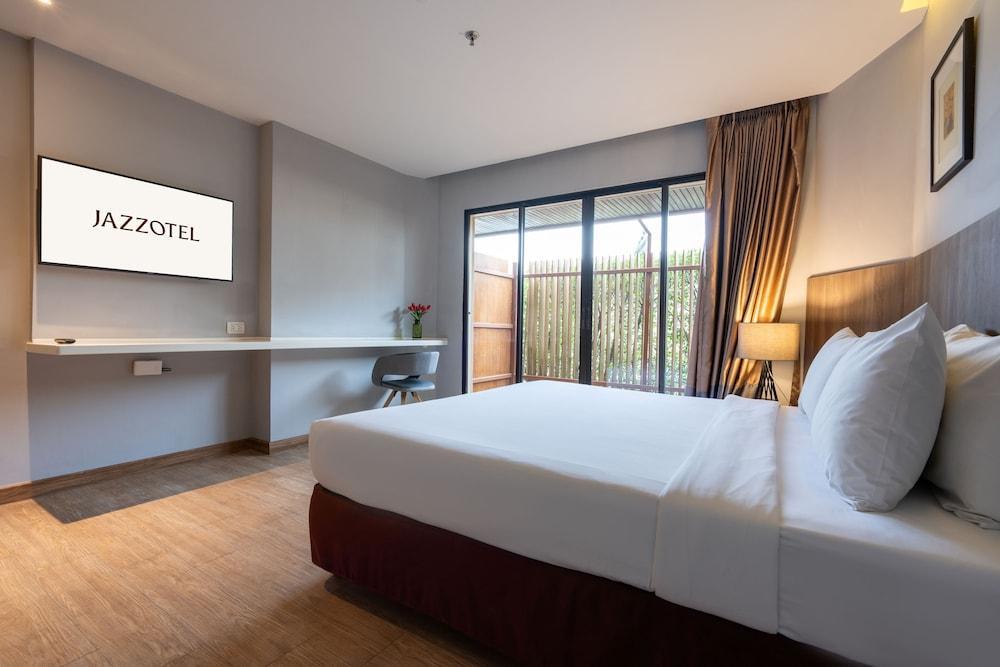 Jazzotel Bangkok Room Type - 1-Bedroom Deluxe Suite