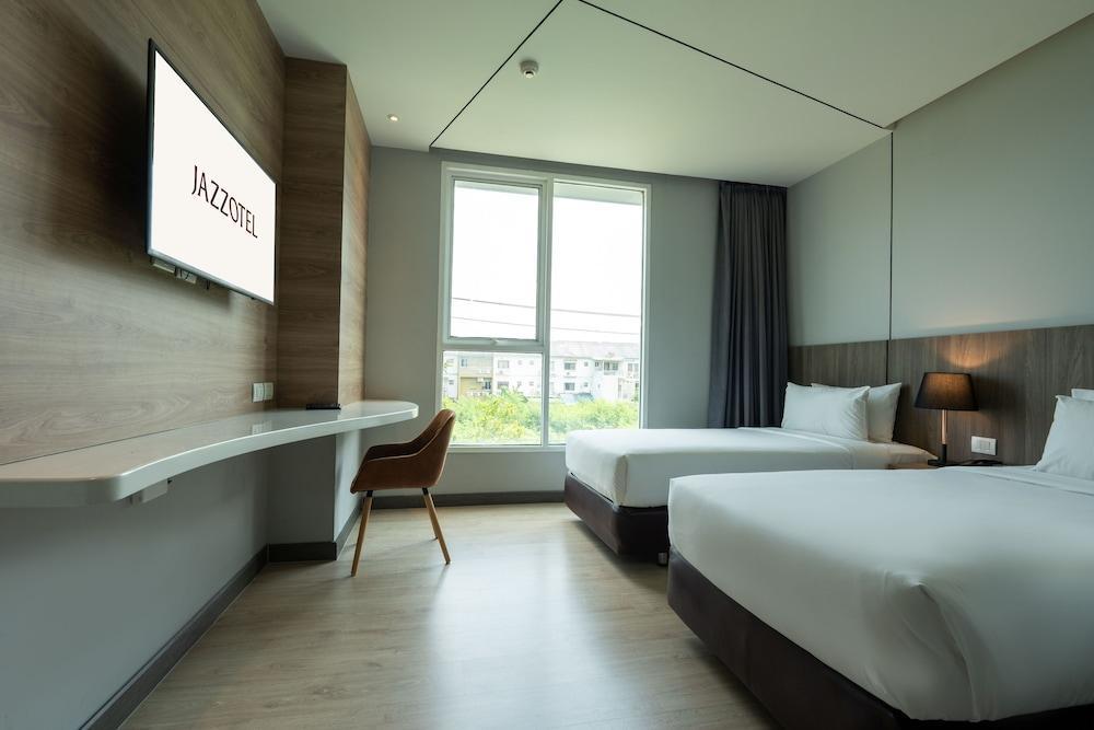 Jazzotel Bangkok Room Type - Superior Twin Room