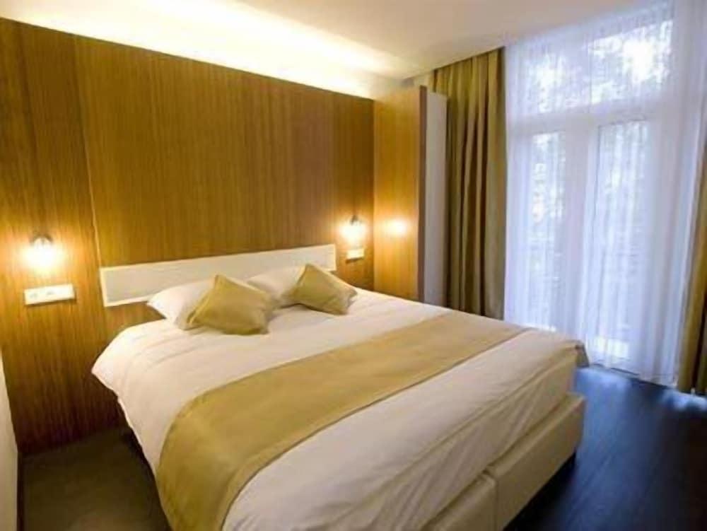 Hotel Larende Room Type - Double Room