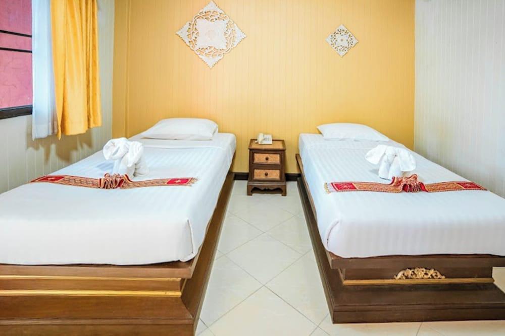 Lanna Hotel by Kasalong Resort and Spa Pattaya Room Type - Standard Twin B