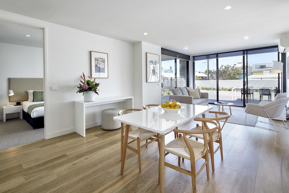 381 Cremorne Room Type - Two Bedroom Courtyard Apartment 381 Cremorne Room Type - Two Bedroom Courtyard Apartment