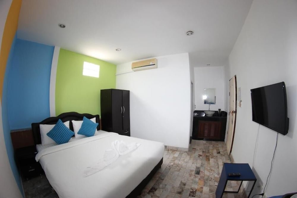 Tulip Inn Room Type - Double Room ( No Window )