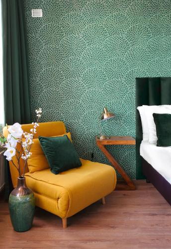 Boutique Hotel des Arts - Tap to explore photos
