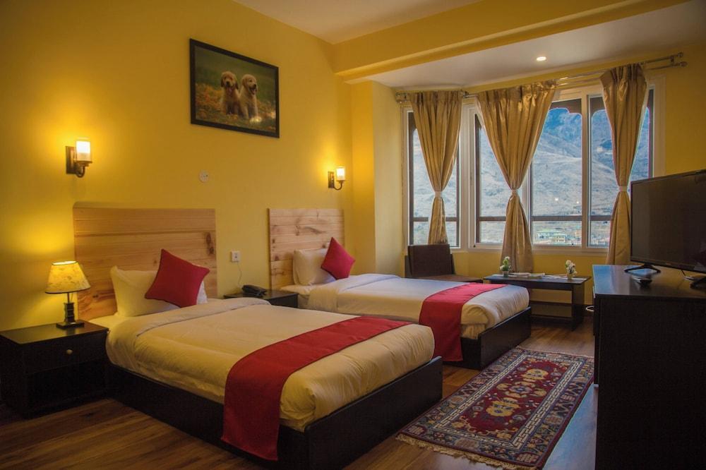 BSP Resort Room Type - Mountain view Deluxe twin bed