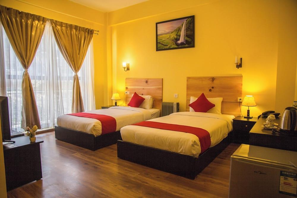 BSP Resort Room Type - Deluxe room with Balcony Twin Rooms
