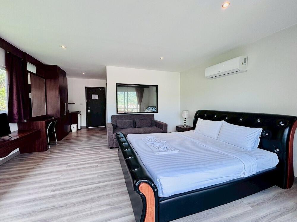 Ocean View Treasure Residence Room Type - Super Deluxe Room