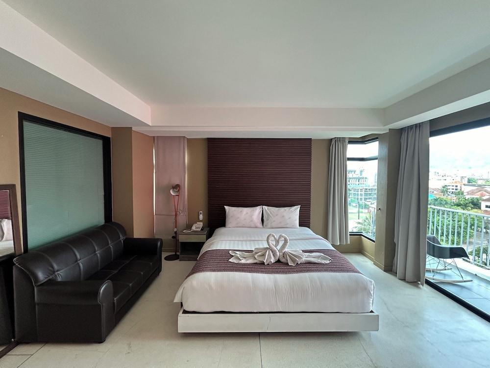 Coco Boutique Hotel Room Type - Deluxe Double Room, Mountain View