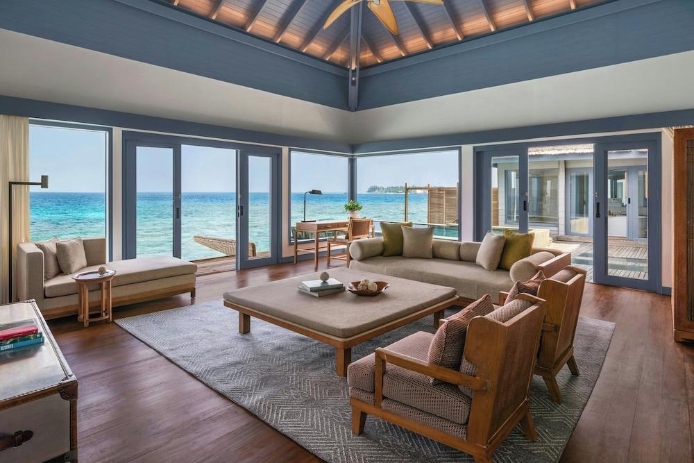 Raffles Maldives Meradhoo Resort Room Type - Villa, 1 Bedroom, Ocean View, Overwater