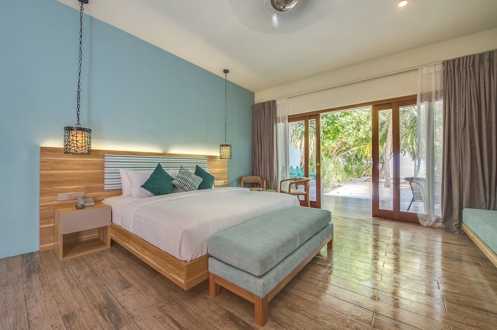 Rahaa Resort Room Type - Ocean View Villa