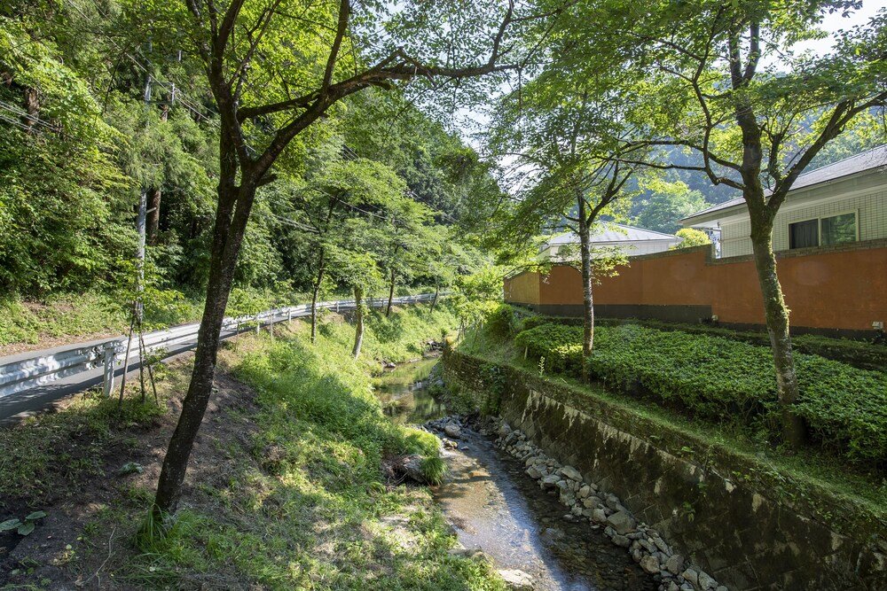 Hotel Takao Asile - Tap to explore photos