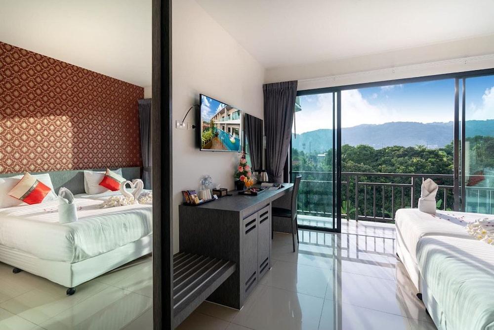 The Thames Pool Access Resort SHA+ Room Type - Superior Room, Balcony
