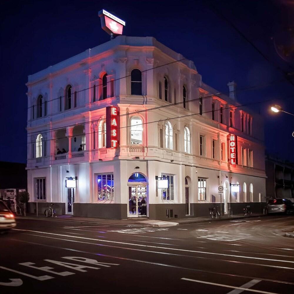 East Brunswick Hotel - Tap to explore photos