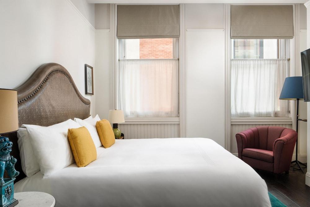 The Beekman, A Thompson Hotel, by Hyatt Room Type - Suite, 1 Bedroom, Corner