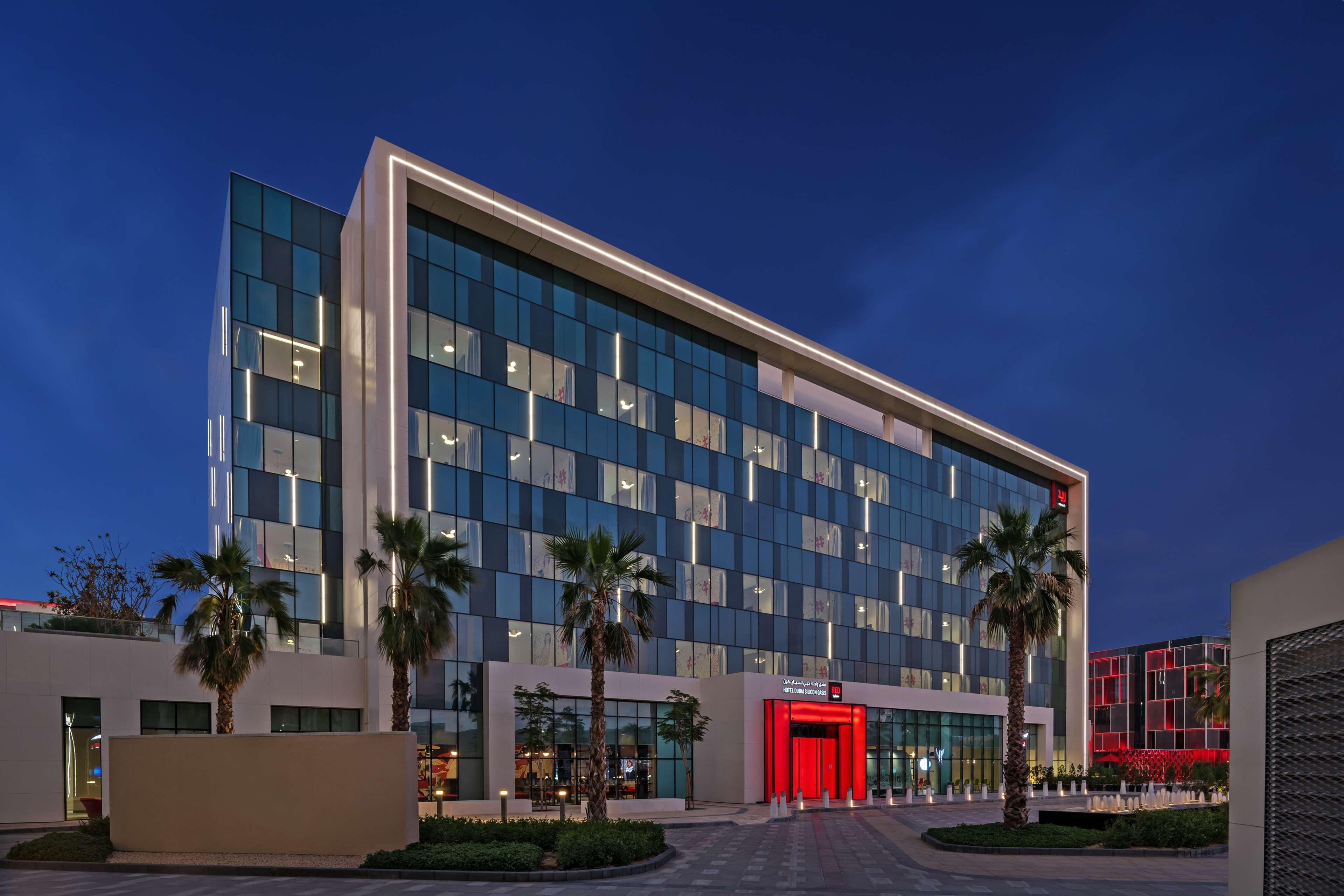Radisson Red Dubai Silicon Oasis Dubai 2 2 2 Price Address Reviews