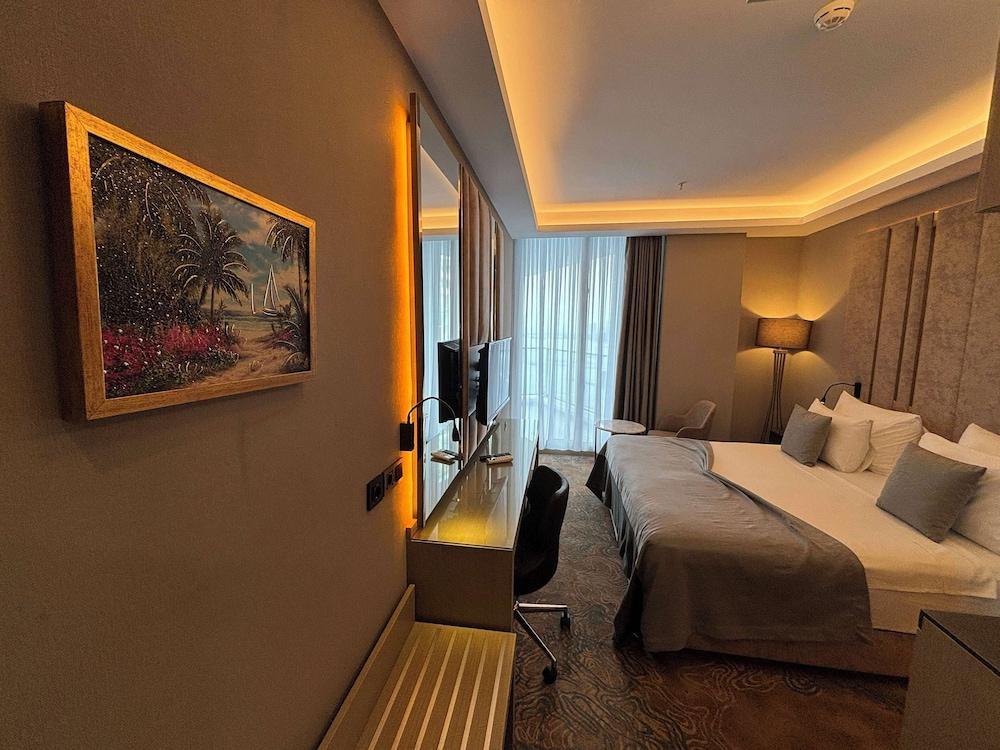 Best Western Premier Ottoperla Hotel - Tap to explore photos