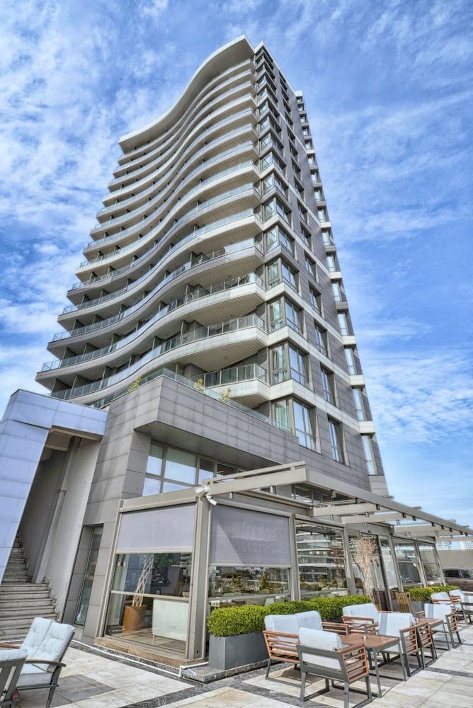 فندق بيست ويسترن بريمير أوتوبيرلا