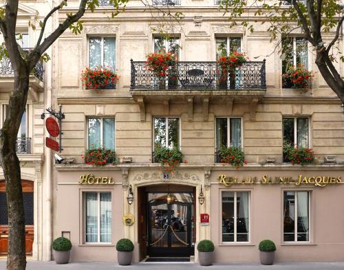 Hôtel Relais Saint Jacques Paris - Tap to explore photos