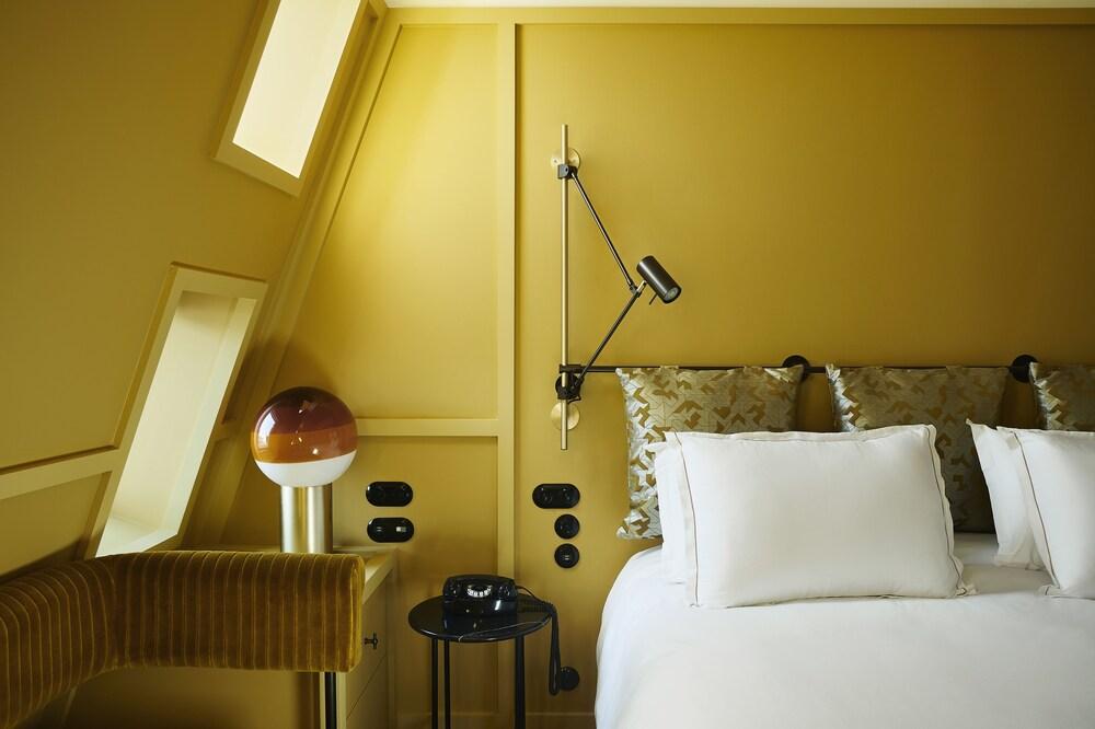 Hotel Le Ballu Room Type - Standard Room, 1 King Bed, City View