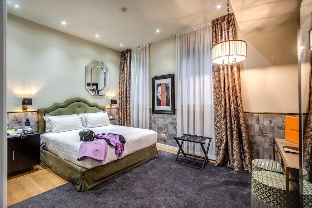 The Talent Hotel Room Type - Standard Double Room