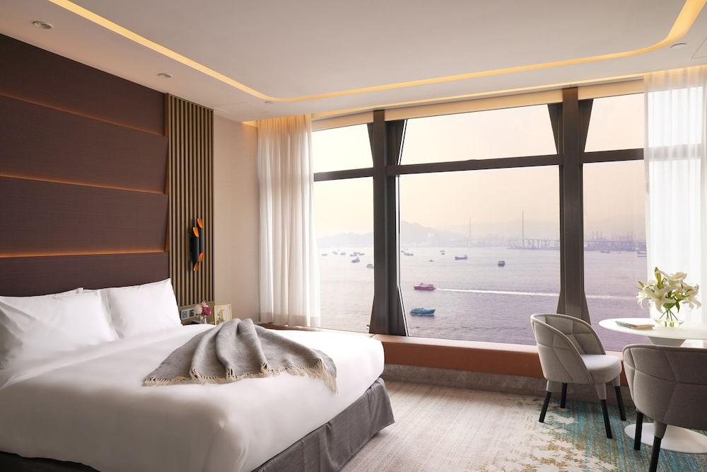 Oasis Aurum 181 Hotel Room Type - Harbour Suite