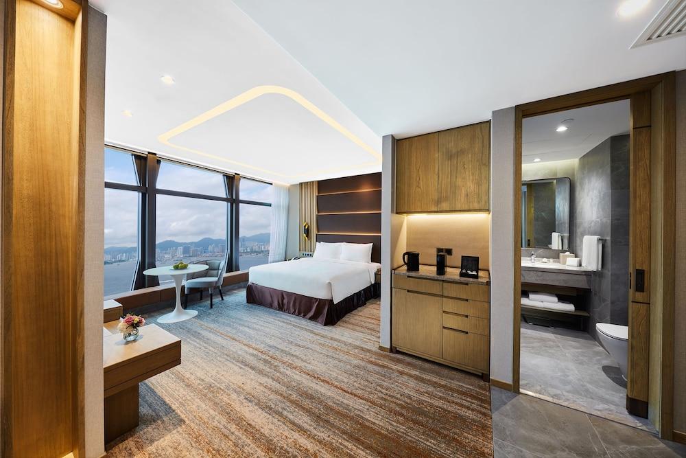 Oasis Aurum 181 Hotel Room Type - Harbour King