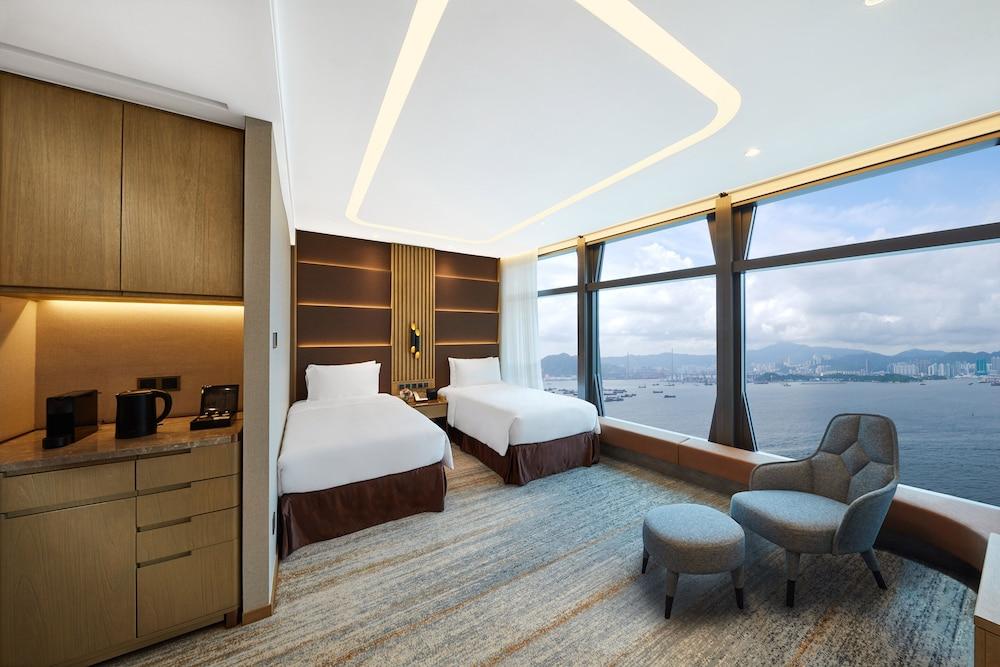 Oasis Aurum 181 Hotel Room Type - Harbour Twin
