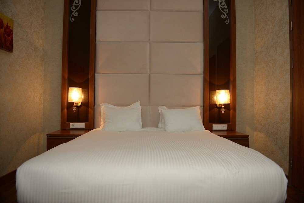 Grand Hotel Downtown Room Type - Family Room, Multiple Beds, Ground Floor Grand Hotel Downtown Room Type - Family Room, Multiple Beds, Ground Floor