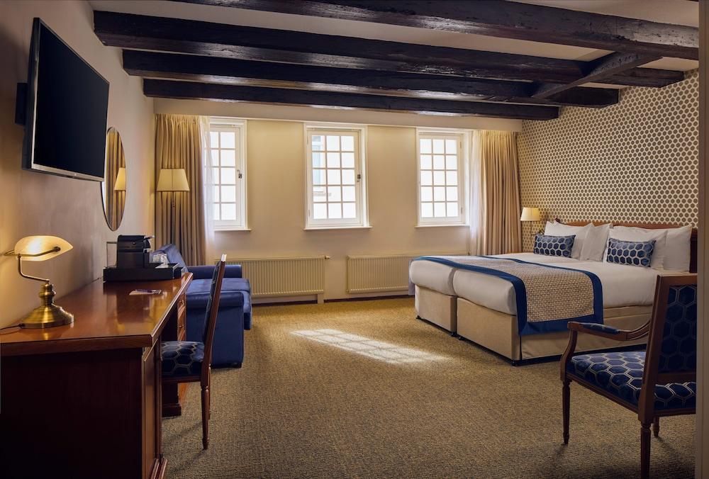 Dikker & Thijs Hotel Room Type - Superior Room, Multiple Beds, Courtyard View Dikker & Thijs Hotel Room Type - Superior Room, Multiple Beds, Courtyard View