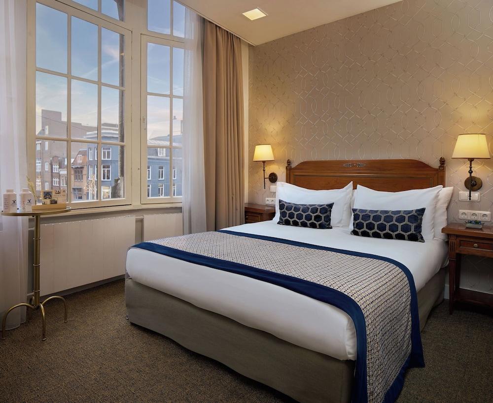 Dikker & Thijs Hotel Room Type - Room, 1 Queen Bed, Canal View
