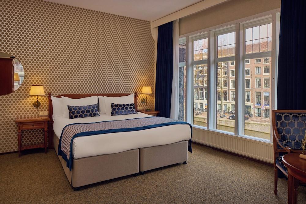 Dikker & Thijs Hotel Room Type - Junior Suite, 1 King Bed, Canal View