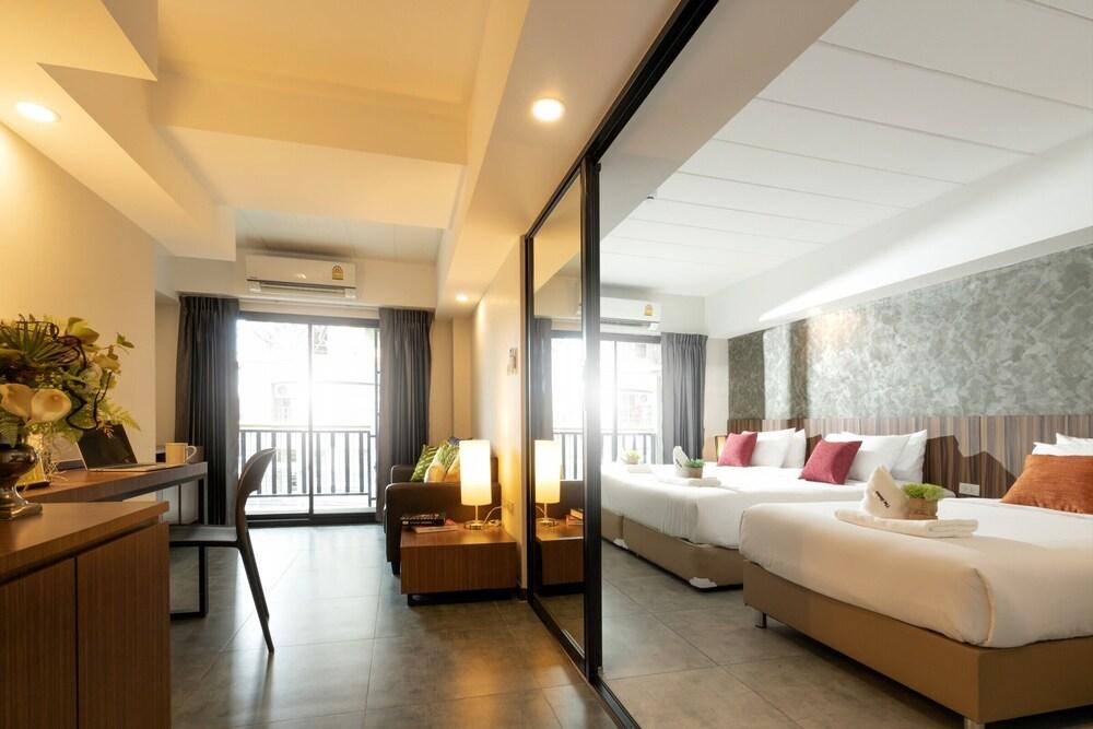 The Home Hotel Room Type - Family Room