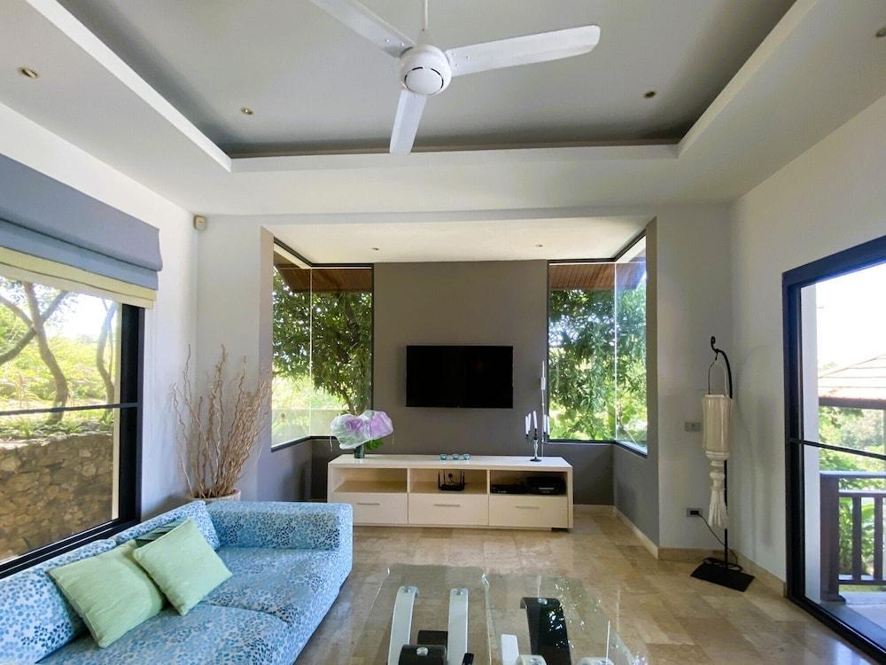 Horizon Villas Samui - Tap to explore photos