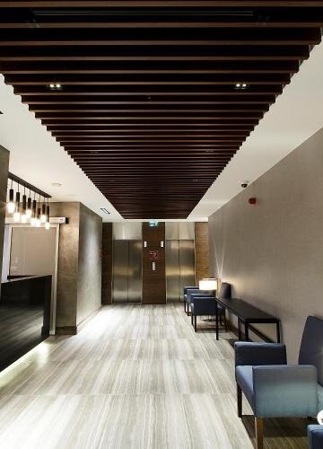 Bof Hotels Business - Tap to explore photos