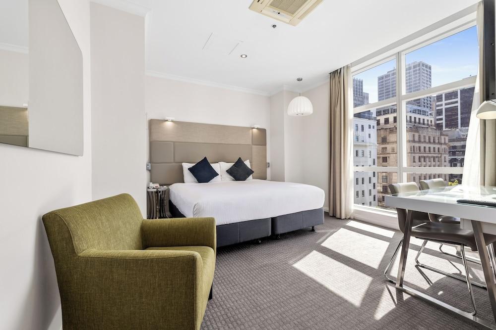 Clarion Suites Gateway Room Type - Studio Room