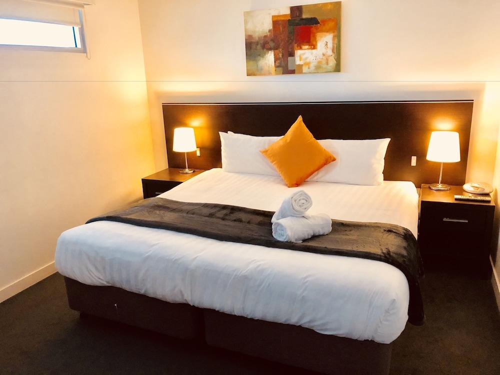 St Kilda Central Apartment Hotel Room Type - Studio