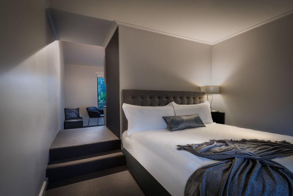Crest on Park Room Type - Studio Apartment