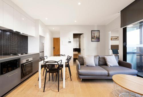 Artel Apartments Brunswick - Tap to explore photos