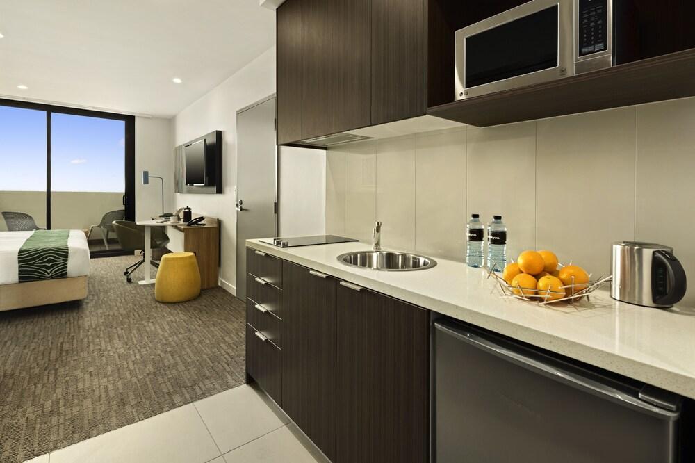 Quest Dandenong Central Room Type - Executive Studio Apartment