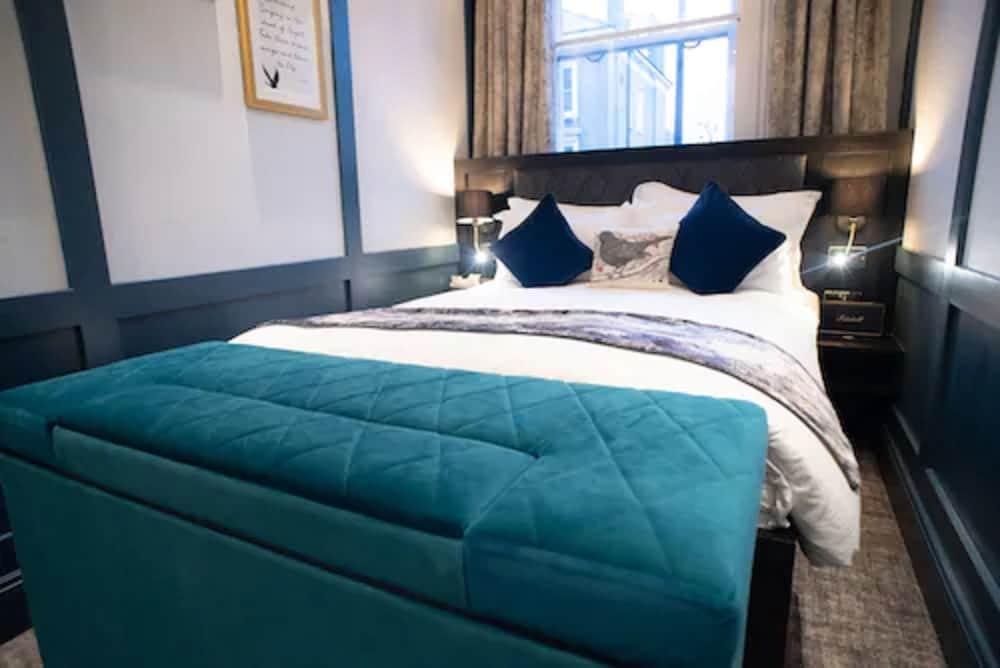 Blackbird Room Type - Classic Double Room