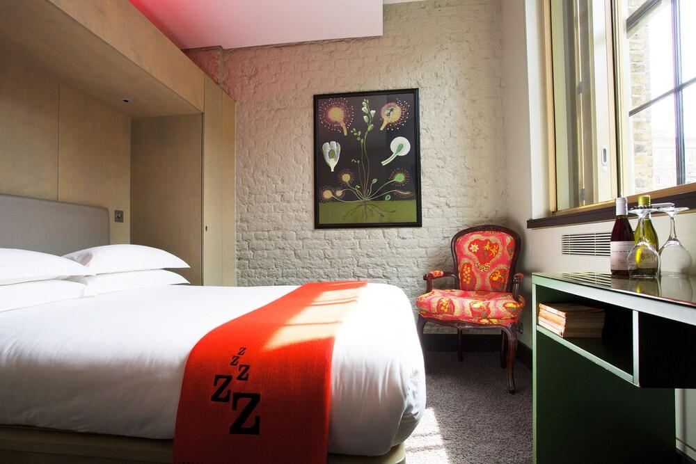 Marrable's Farringdon Hotel Room Type - Club Double Room