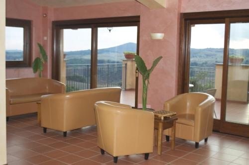 Francalancia Country Resort - Tap to explore photos