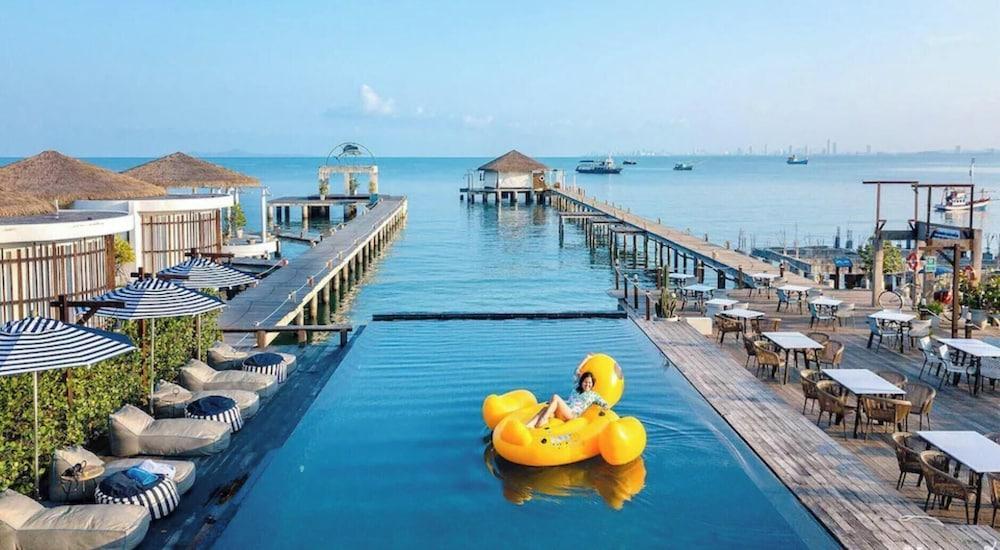 Kept Bangsaray Pattaya - Tap to explore photos