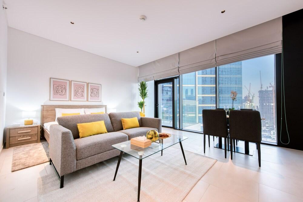 Maison Privee Marquise Square Room Type - Standard Studio, Non Smoking