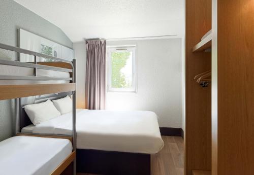 B&B HOTEL Paris Nord Villepinte Room Type - Quadruple Room