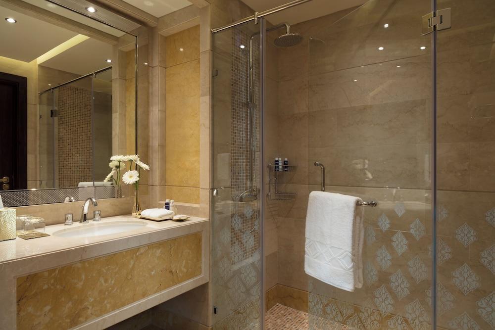 Al Najada Hotel Apartments by Oaks Room Type - One Bedroom Apartment